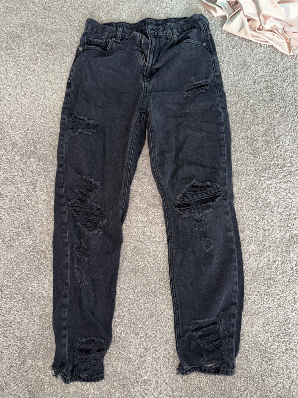 Black Ripped Women’s Jeans